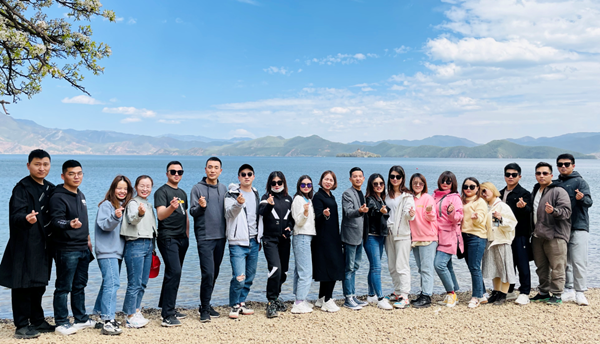 麗江浪漫自駕游，動(dòng)力精英踏春而來！